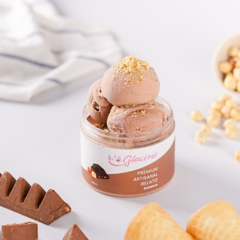 

Gianduja (Choco Hazelnut) Gelato Eskrim 300 ml - Glacerie