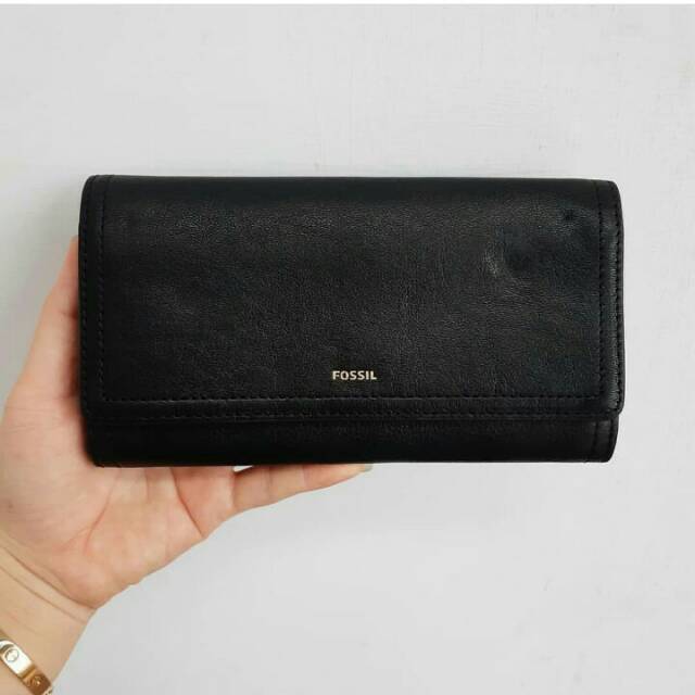 Dompet fossil logan wallet
