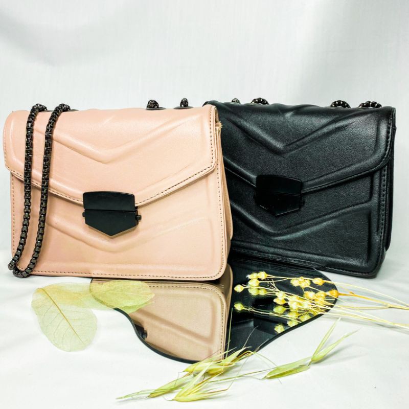 Tas wanita terbaru Clowny v-bag