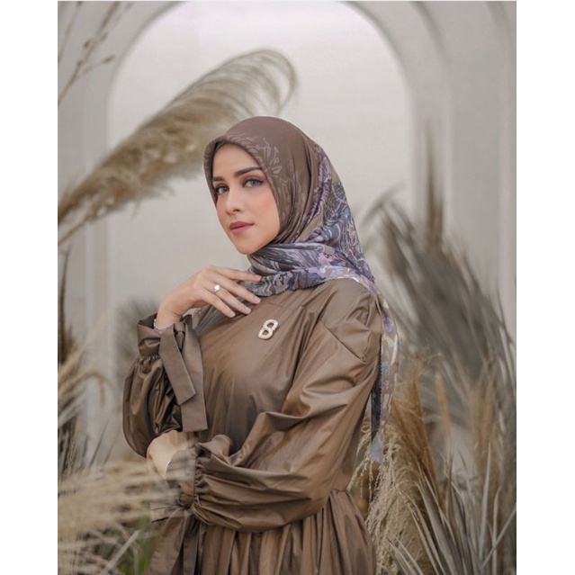 Farsha Series Buttonscarves warna Rustic Brown