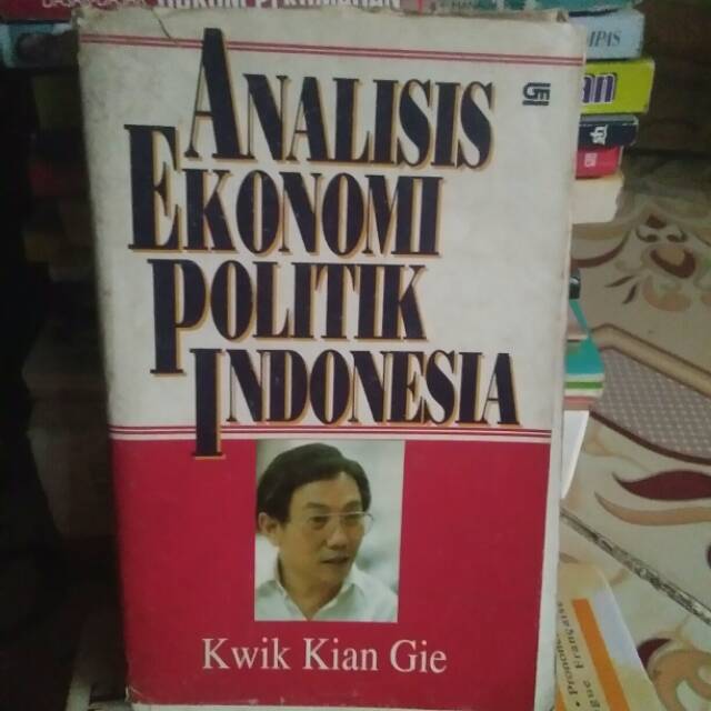 ANALISIS EKONOMI POLITIK INDONESIA