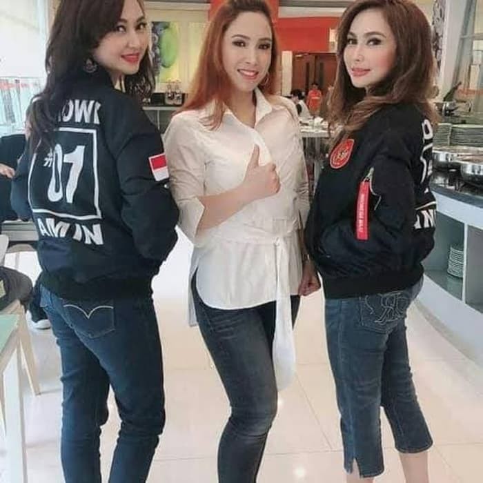 Jaket pria distro bandung freestyle PROMO..  Jaket Jokowi Parasut Bomber - Hitam, XL 23AXC