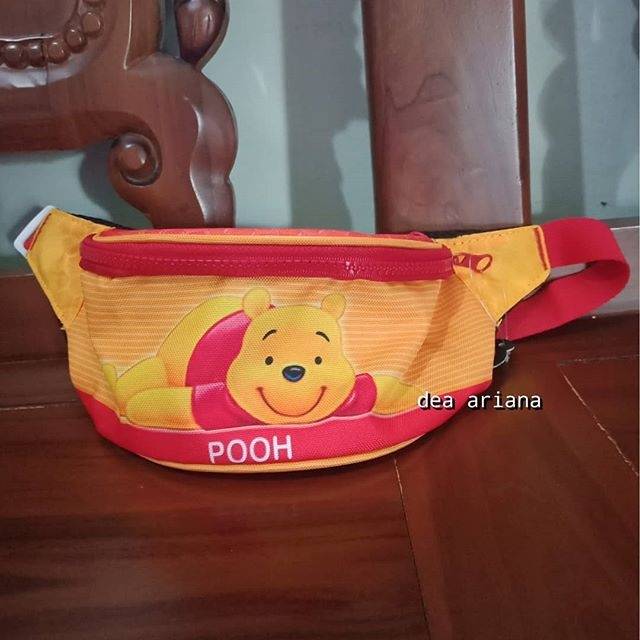 Waist bag pooh anak
