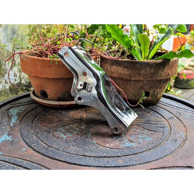 pangkon mesin tirev tiger revo tiger 2000