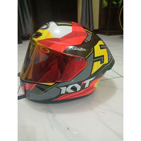 helm kyt tt course bekas