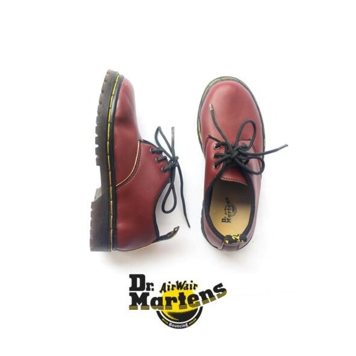Sepatu Dr. Martens Anak Maroon Low