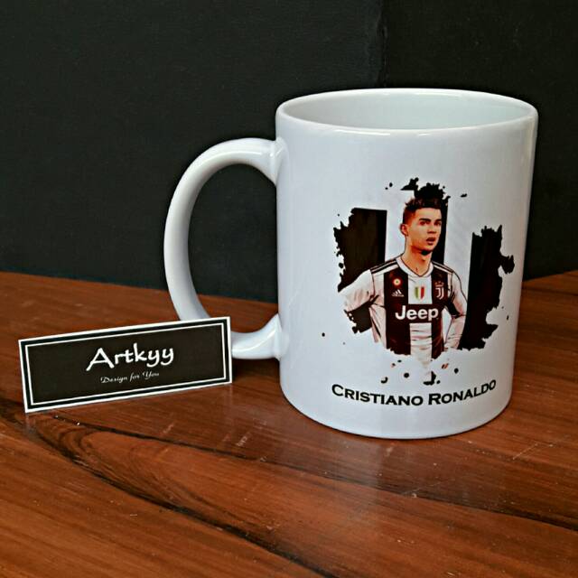 Mug desain Cristiano Ronaldo (CR7)