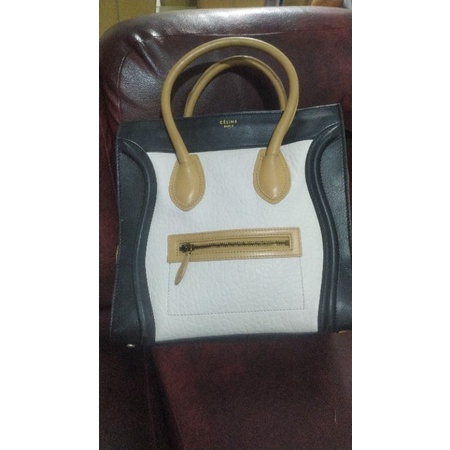 PRELOVED TAS BRANDED