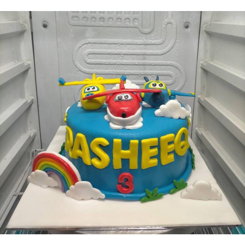 

kue ulang tahun pesawat