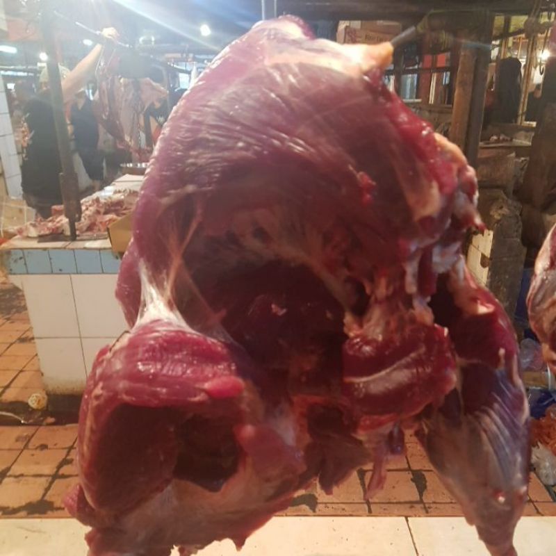 

Daging sapi segar RAHMAN