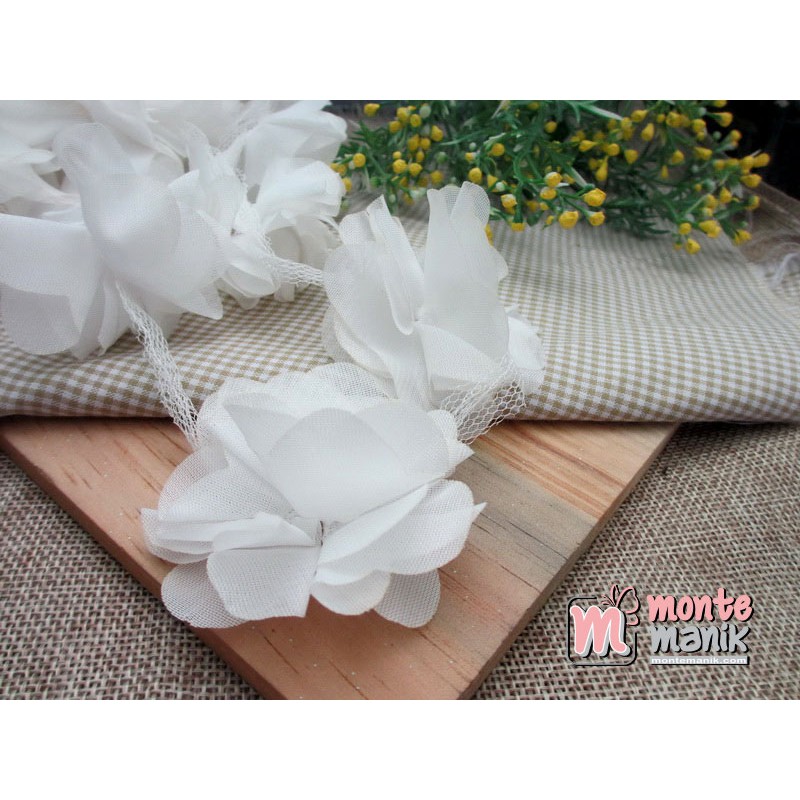 Aplikasi Bunga Frill Putih (APB-043)