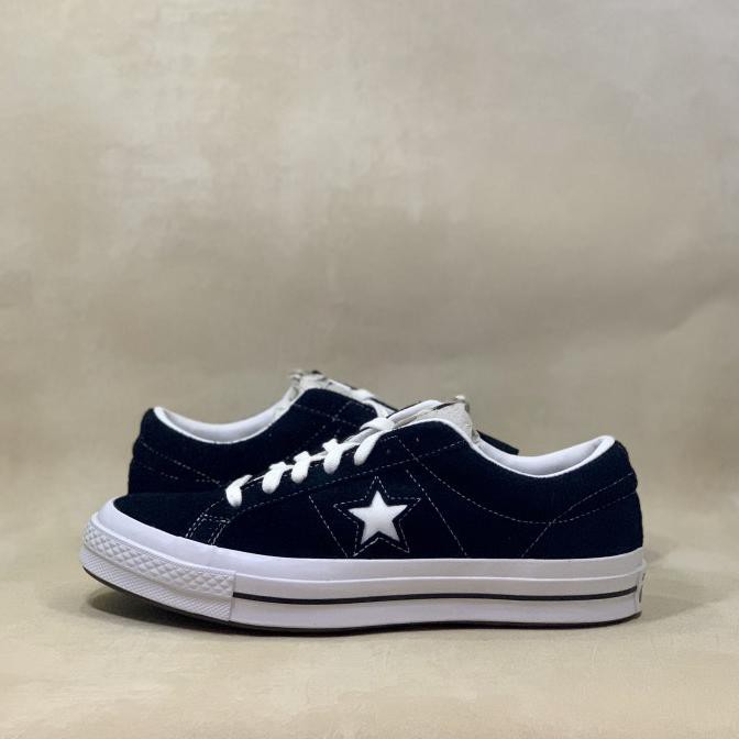 Diskon Saleee Original Converse One Star Ox Black White Suede - 45 Sale