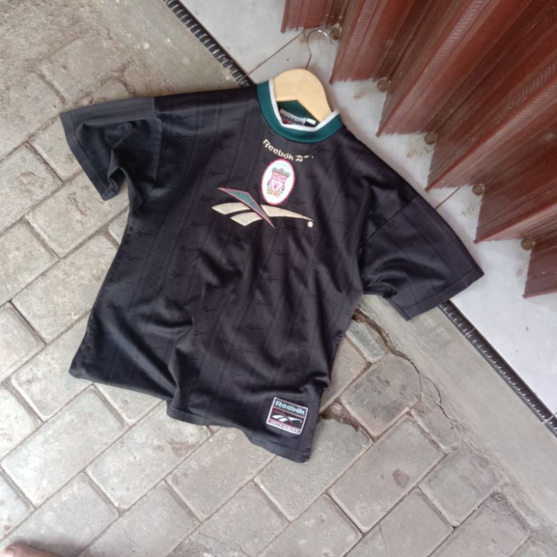 Vtg REEBOK LIVERPOOL
