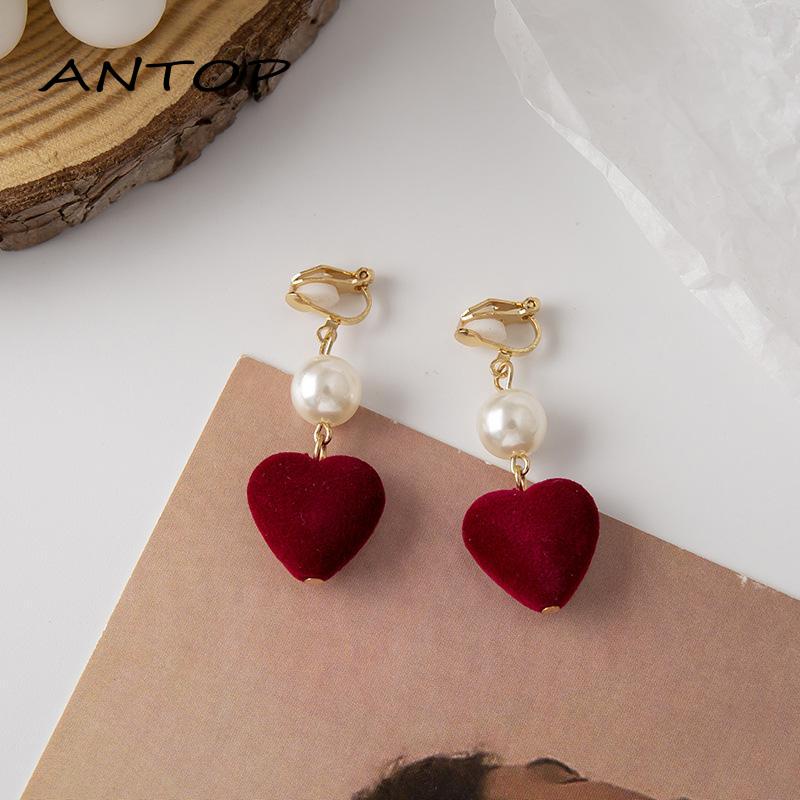 Anting Tusuk Gantung Temperament Desain Hati Gaya Simple Untuk Wanita