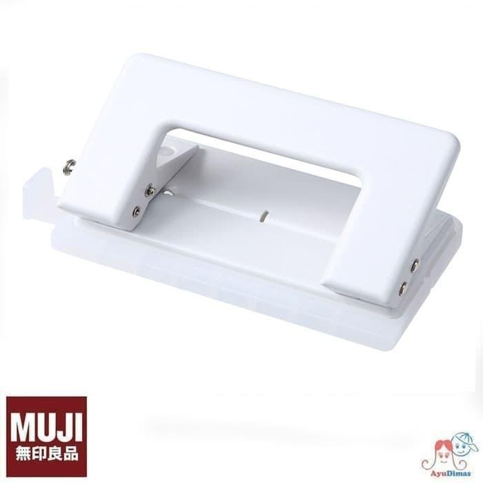 

Delia | Muji 2 Hole Punch