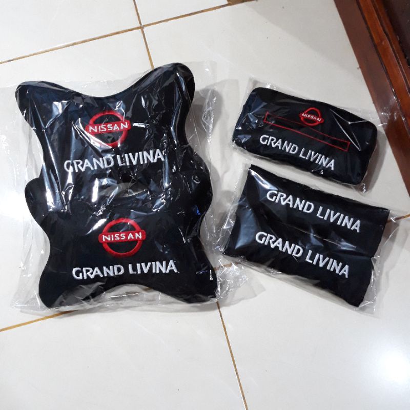 aksesoris interior mobil Nissan grand Livina bantal mobil grand Livina