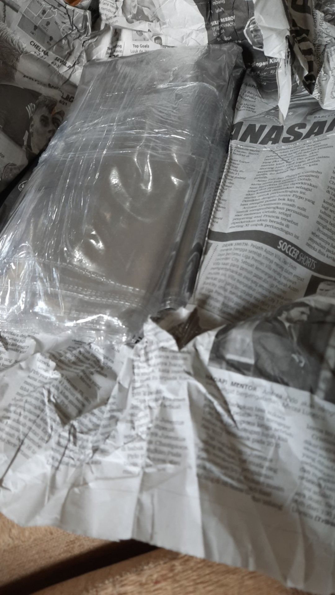 Plastik Gantungan Baju Mika Ukuran Gamis