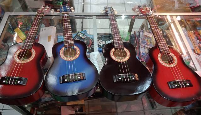 Ukulele senar 4 Murah (Kentrung)