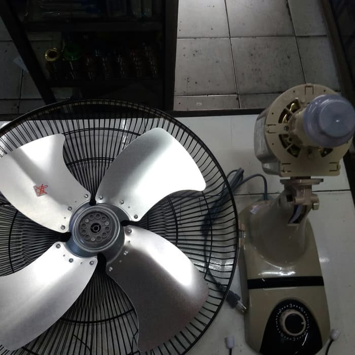 Kipas Angin Dinding Tornado Besi Wall Fan Sanex 18 Inch  