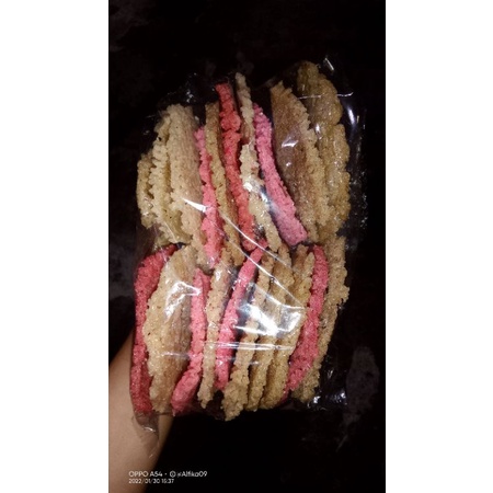 

Rangginan ketela/kerupuk ketela/cecek telo kemasan 1/2kg