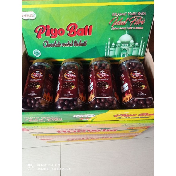 

piyo ball cokelat / paket cokelat biskuit lebaran idul fitri 2022