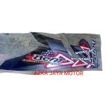 Striping Beat Karbu Hitam