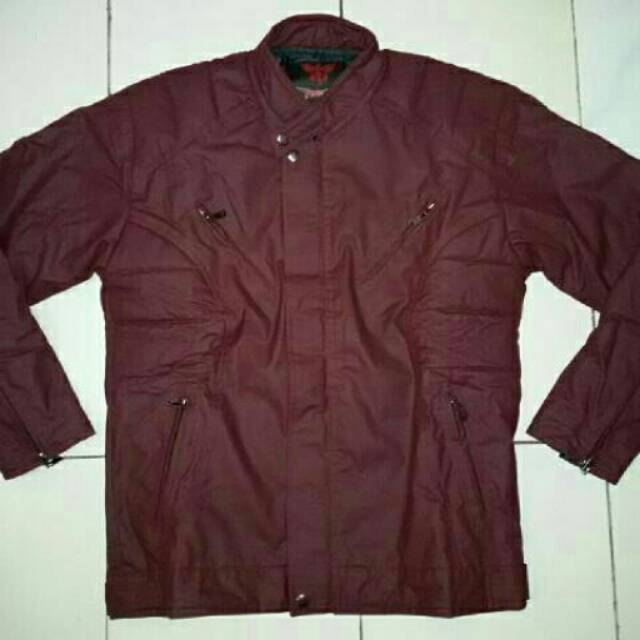 Jaket anti bara api