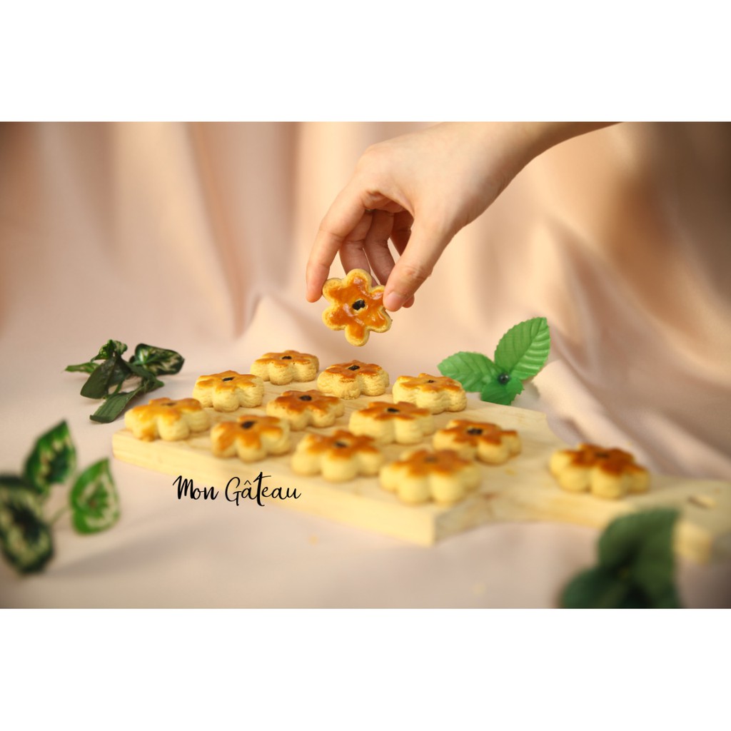 

Kue Mentega - Kue Mentega Premium - Butter Cookies