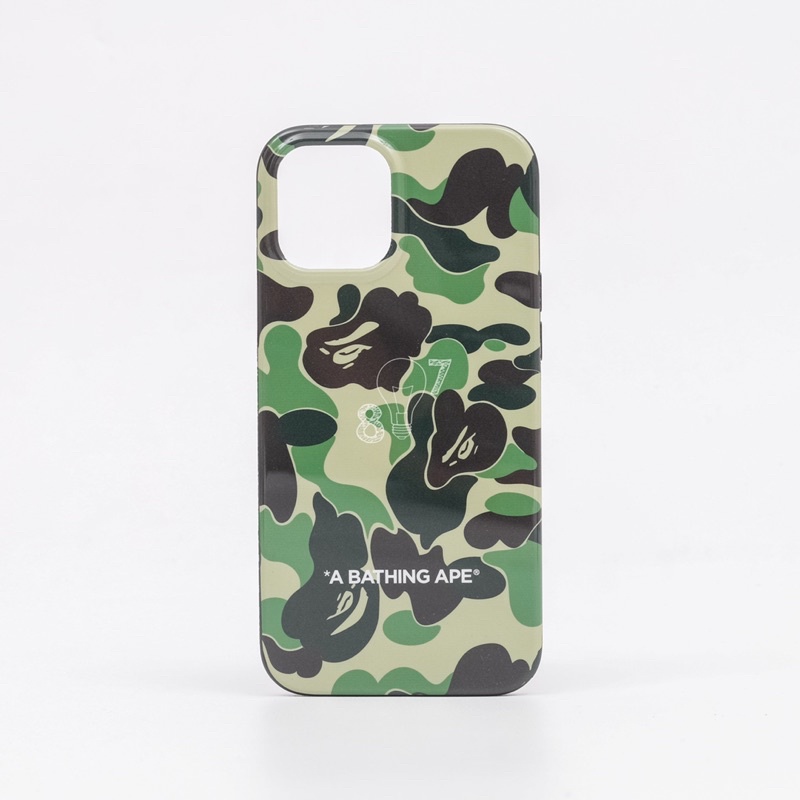 A Bath. Ape ABC Camo Iphone 11 Pro Case Green