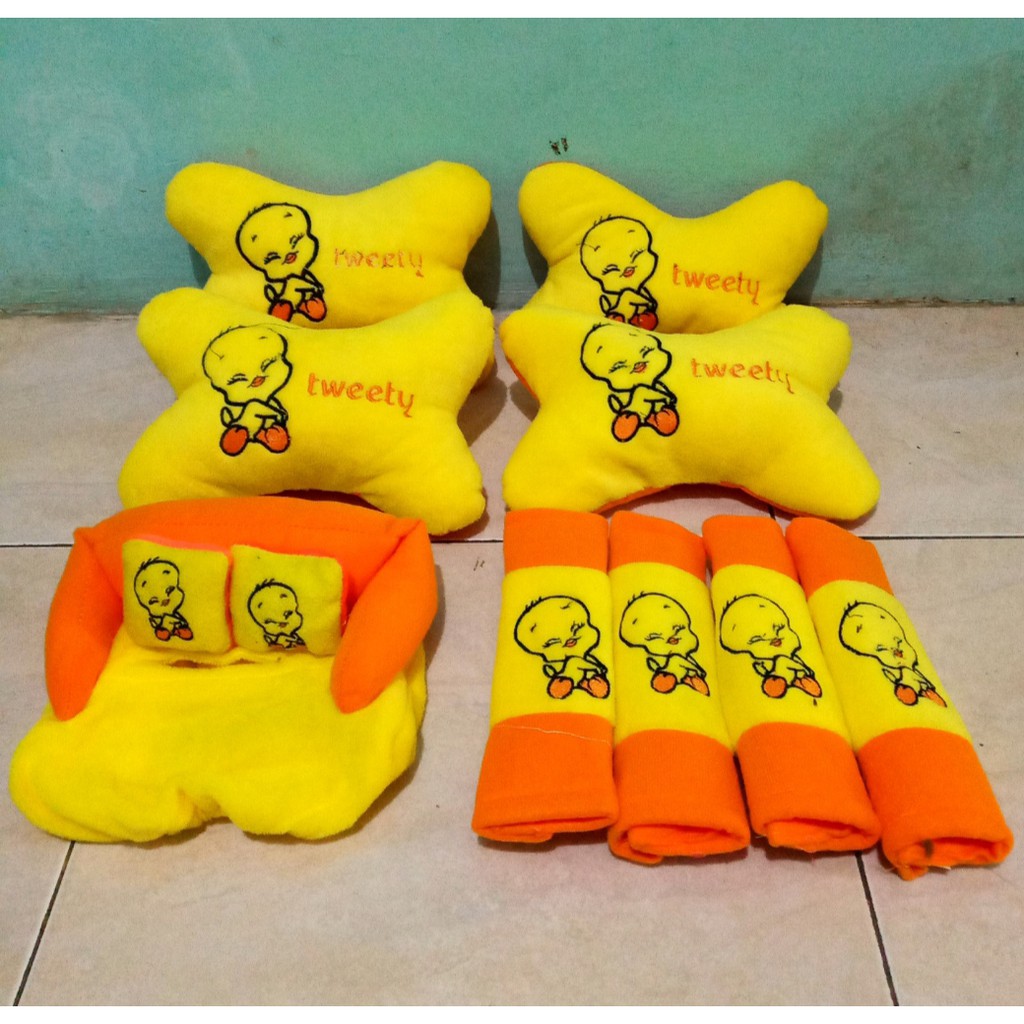 Bantal Mobil TWEETY Kuning Bantal Isi 4 Sandaran Leher Kepala Tweety Yellow