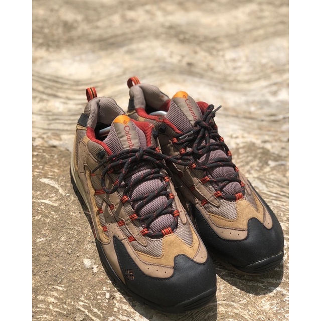 Sepatu gunung second original columbia