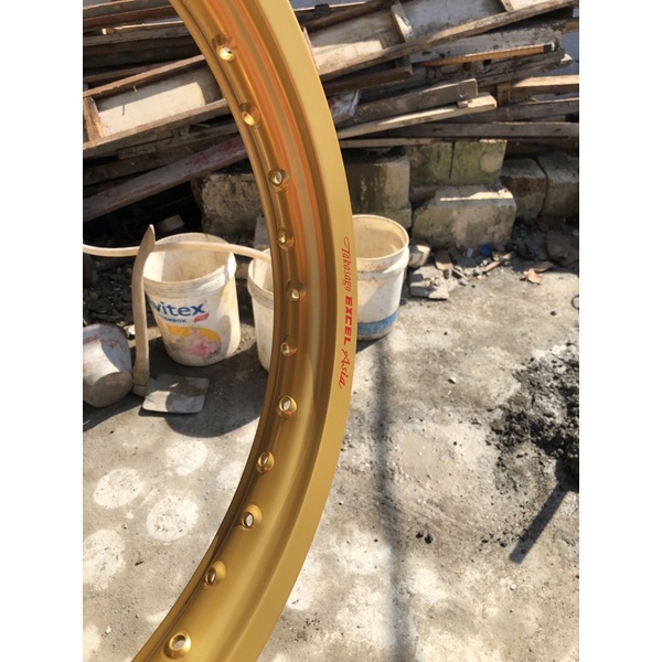 velg takasago excel asia ring 18 gold ukuran 215
