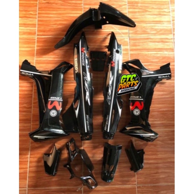 cober body fiz fizr movistar hitam set body halus fizr movistar hitam set