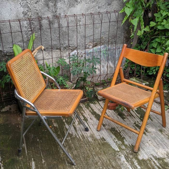 Kursi Kayu - Bangku Cafe. Bangku Vintage. Bangku Kayu. Bangku Antik. Bangku Jadul