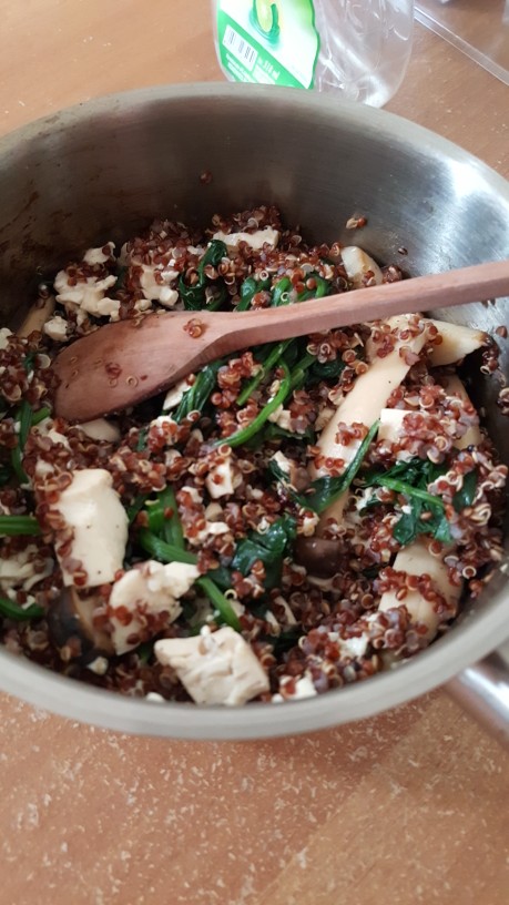 Kotak Makan Dengan Penutup Segi Empat Kaca/plastik 1,2l  (36)746