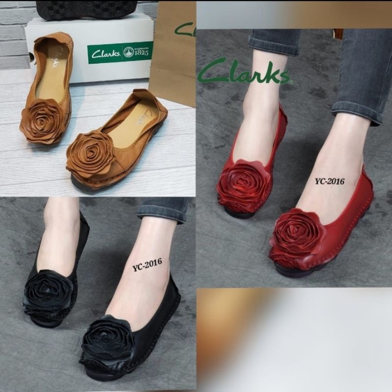 Sepatu CLARKS BUNGA BIG ROSE NEW /Sepatu Wanita clarks Bunga besar kulit asli / sepatu clarks flat bunga besar