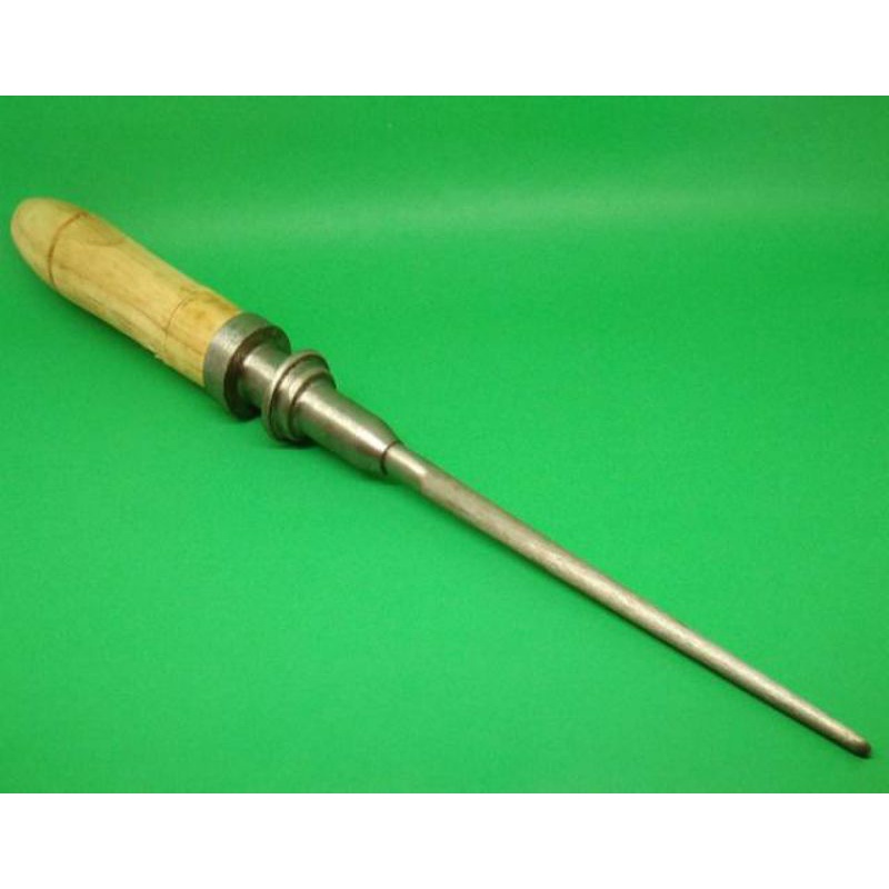 Asahan Pisau Kristal