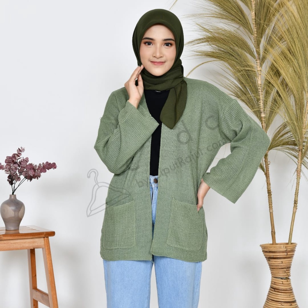 Simple Cardigan Ufa / Loccy / Loocy - CRDC by CiputRajut.com-Celadon