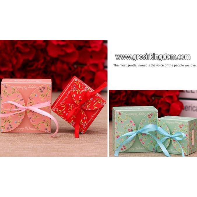 

Bunga 3 |Kotak Hadiah Ulang Tahun, Grosir Bingkisan Pernikahan, Hadiah