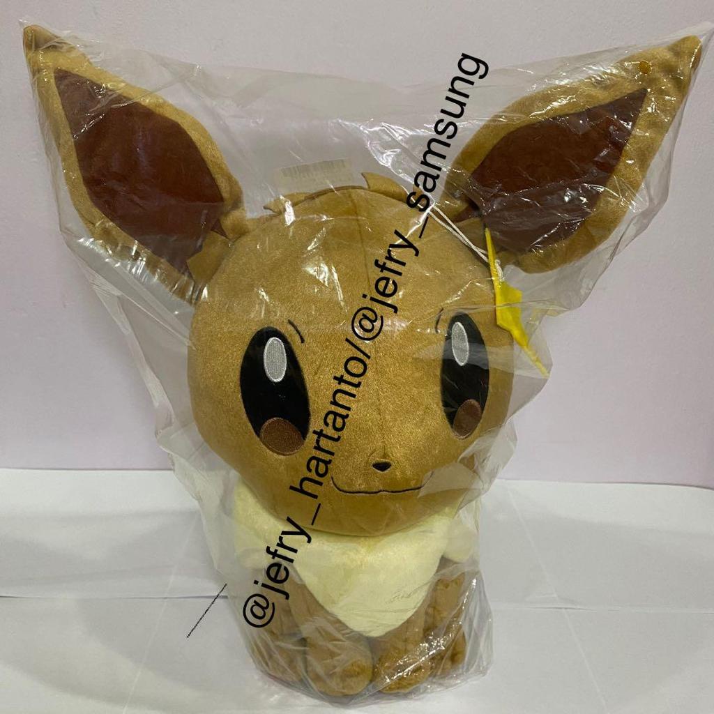 Toreba Boneka Import Pokemon Eevee Super Big Round Baby Doll Eyes Besar Jumbo Original Banpresto Jep