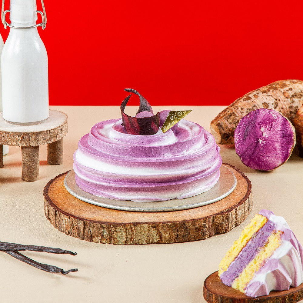 

Talas Cake 6 inch/15cm - Birthday Cake