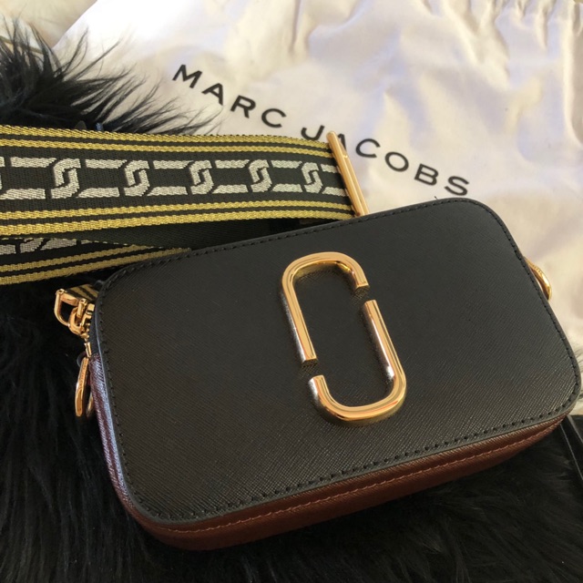 MARC JACOBS SNAPSHOT AUTHENTIC