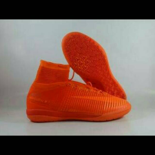 Sepatu Futsal Nike Mercurial