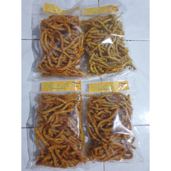 

Keripik Mie jujut bisa plus daun jeruk 500 Gram