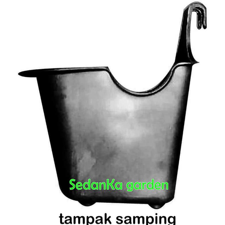 Produk Terlaris Pot Vertical Garden