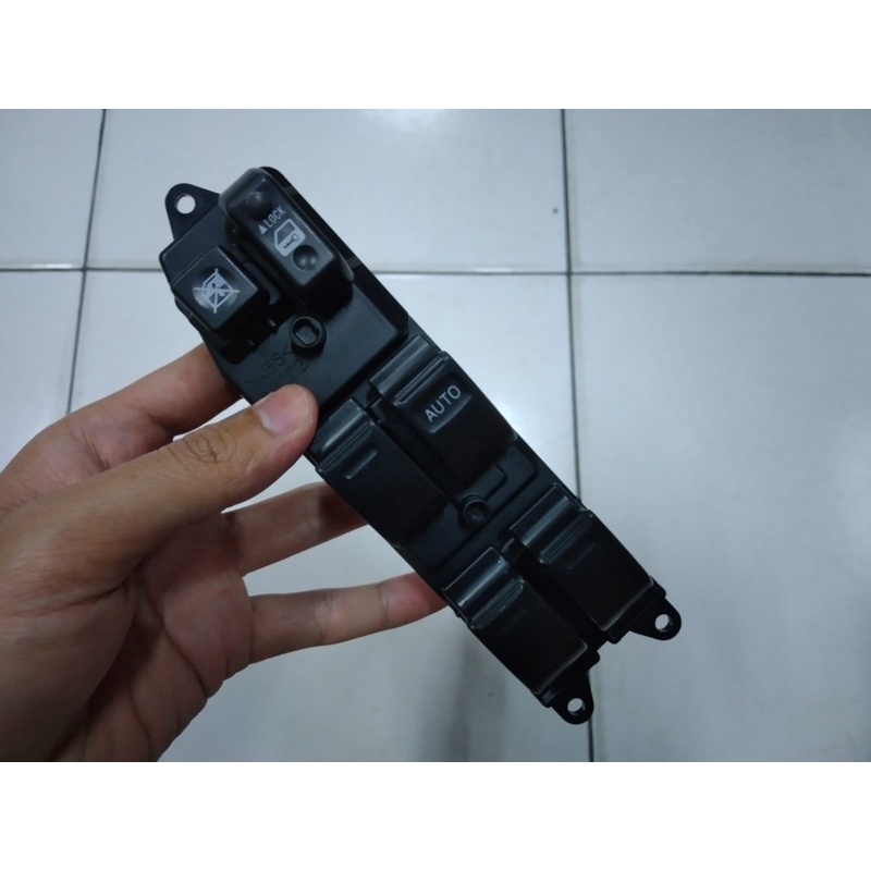 tombol power window kijang kapsul 2000-2002