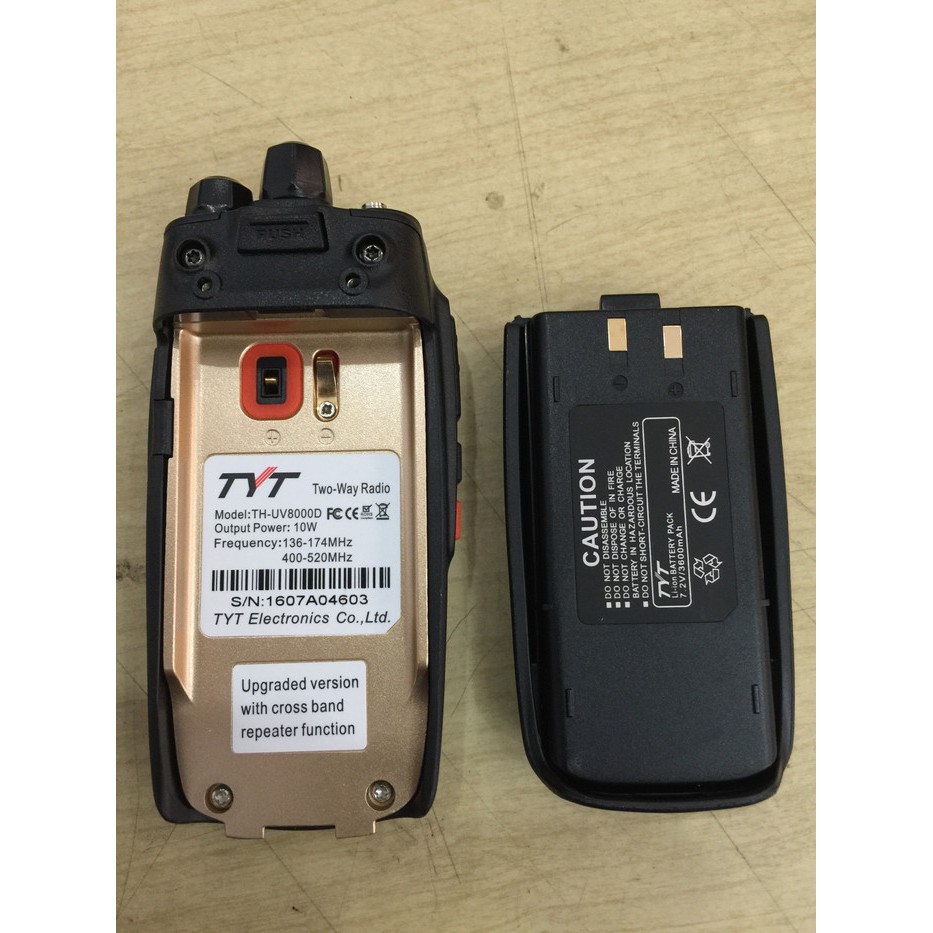 TYT TH-UV8000-D 10W Ultra-high Output Power Handheld Transceiver (HT)