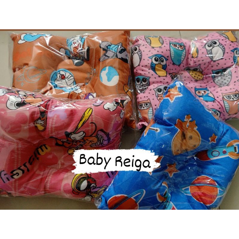 bantal bayi