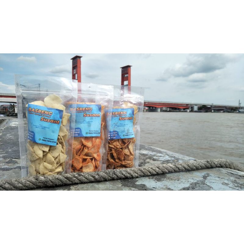 

Basreng (bakso ayam goreng) Pedas