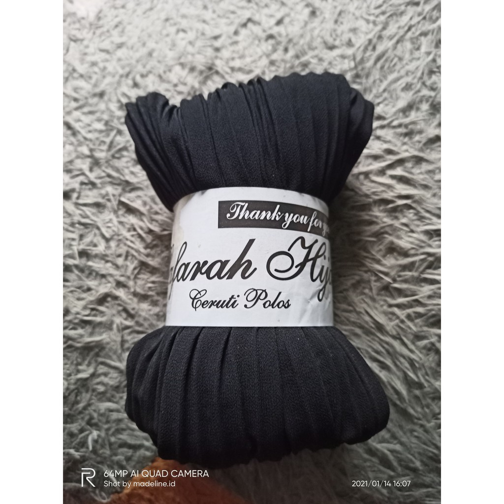 Pashmina plisket FULL ceruty armany (GROSIR) /Pashmina plisket ceruty bebydoll premium/hijab premium-hitam